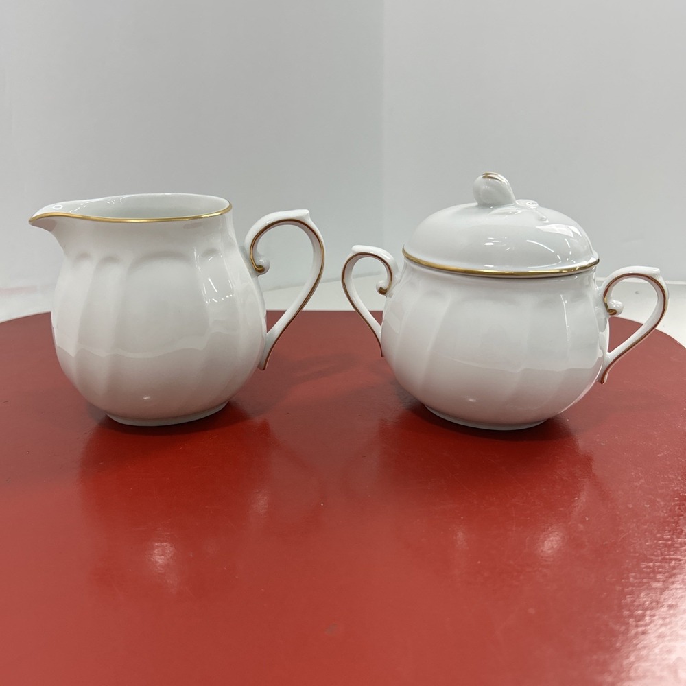 Mikasa "Wedding Band Gold" 4 Inch Sugar Bowl & Creamer Set Mint Condition
